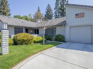 1586 Tollhouse Ln, Clovis, CA 93611