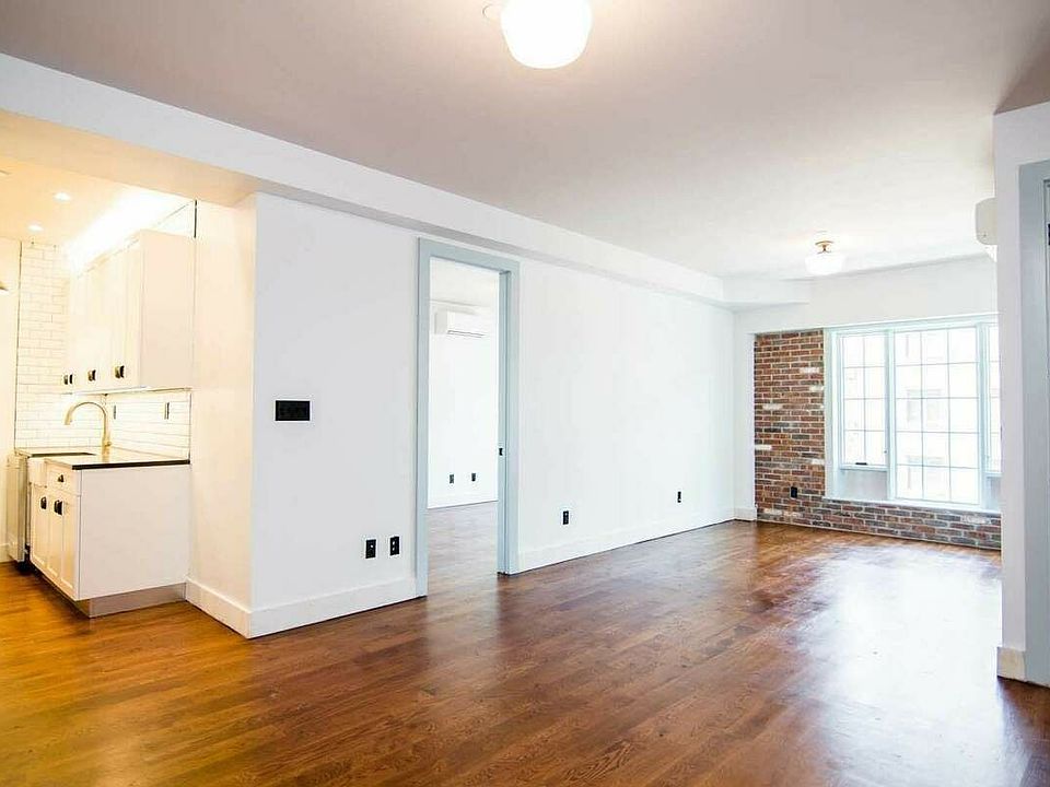 1st image of 19 Brooklyn Ave #2G