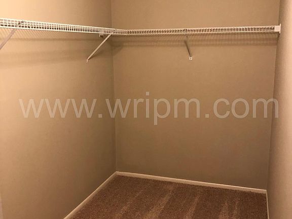 3rd image of 16687 Galena Ave