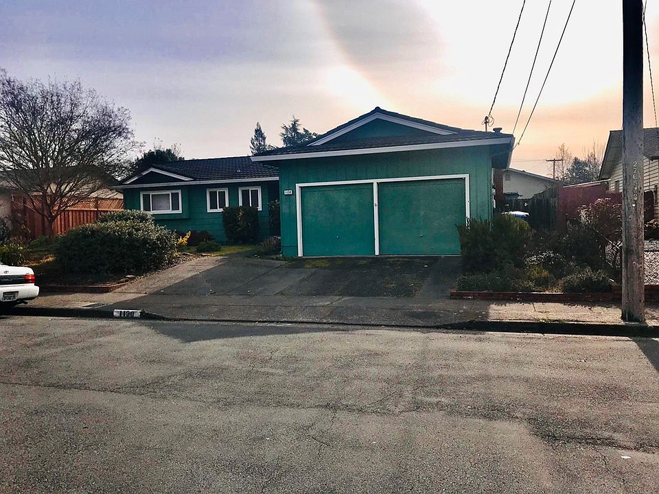 2nd image of 1130 El Cerrito Dr