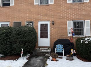 806 Elmwood Dr, Hudson, NH 03051