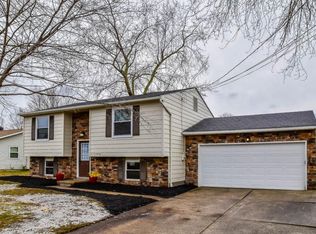 5377 Young Rd, Stow, OH 44224