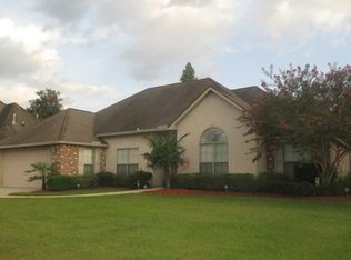 37055 Cobblestone Ave, Geismar, LA 70734