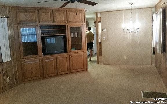 3rd image of 8434 Braewick Dr