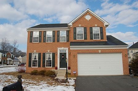 BRICK FRONT COLONIAL