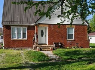 722 3rd St, Plainville, IN