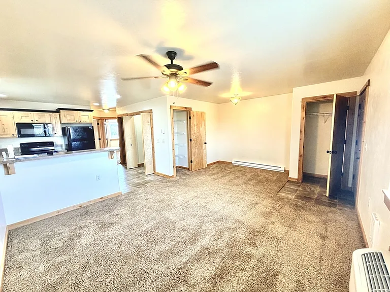 3724 Travertine Way #3 — Photo 4
