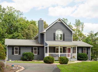 5300 Quintfield Dr, Earlysville, VA 22936
