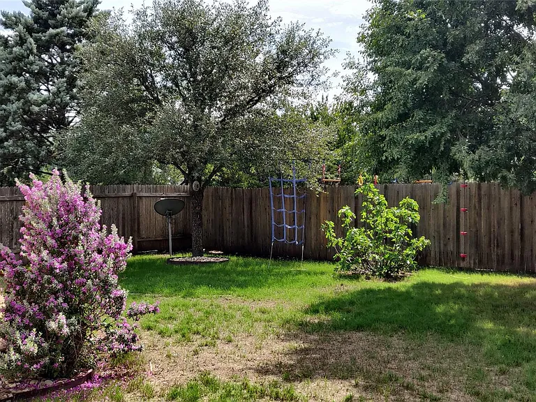 309 Riverine Way — Photo 32