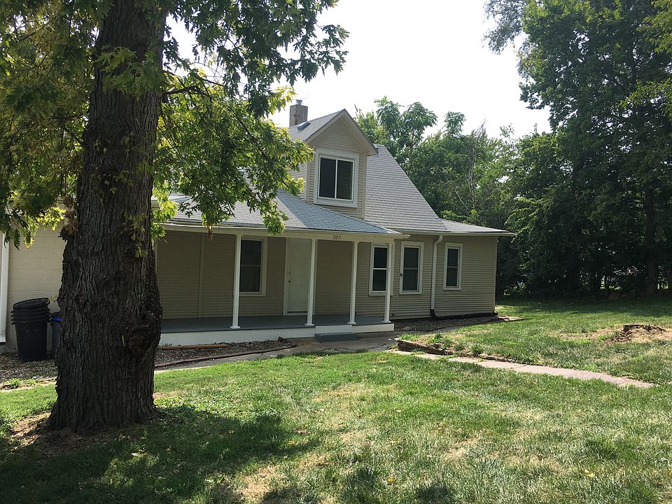 1st image of 707 W 22nd Ave