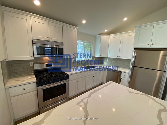 3rd image of 3018 Asbury St #1