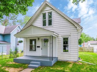 275 12th Ave SW, Cedar Rapids, IA 52404