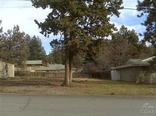 1144 NE 10th St, Bend, OR 97701