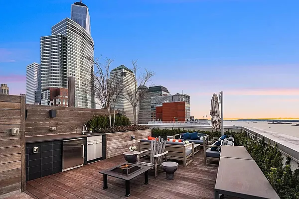 Rented by William J Farmer Inc | media 18