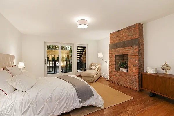 Sold by Corcoran | media 22