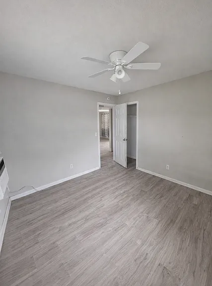 4960 Vincennes St #1 — Photo 6