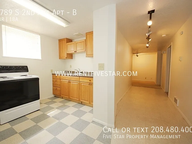 1789 S 2nd Ave #B — Photo 5