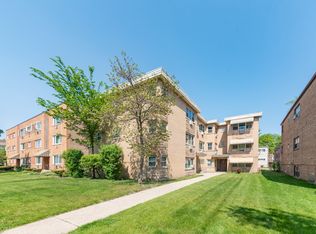 335 Custer Ave APT 2N, Evanston, IL 60202