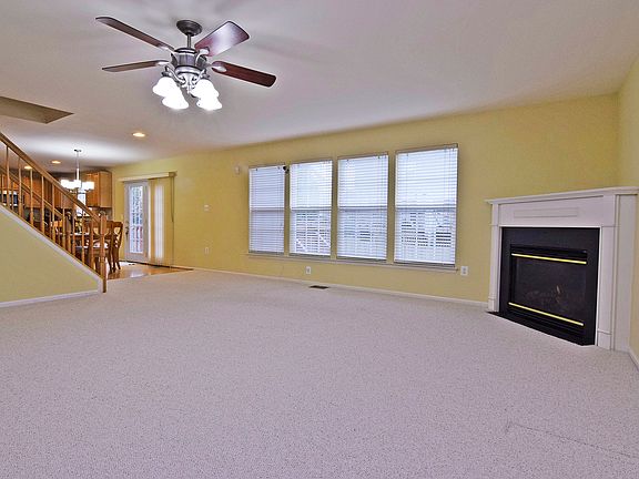 Spacious Family Room