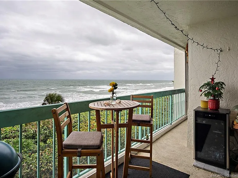 9940 Ocean Dr #309 — Photo 3