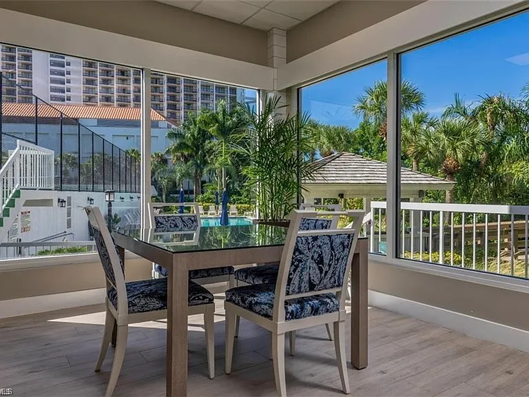 5501 Heron Point Dr #501 — Photo 23
