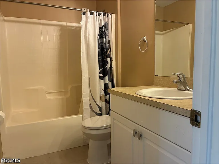 10741 Robinson St — Photo 10