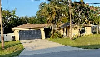 3951 SW Cheribon St — Photo 2