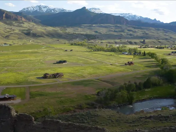 91 Big Creek Dr #40, Cody, WY 82414