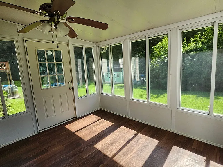 3049 Winding Grove Dr — Photo 17
