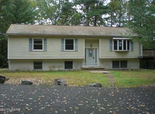 127 Kunigunde Dr, Milford, PA