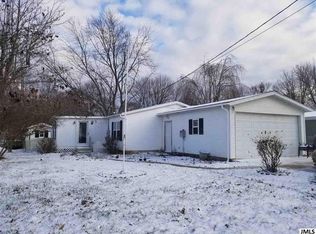 2616 Bayberry Ct, Brooklyn, MI