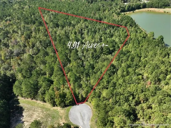 5200 Mary Olive Rd, Opelika, AL 36801