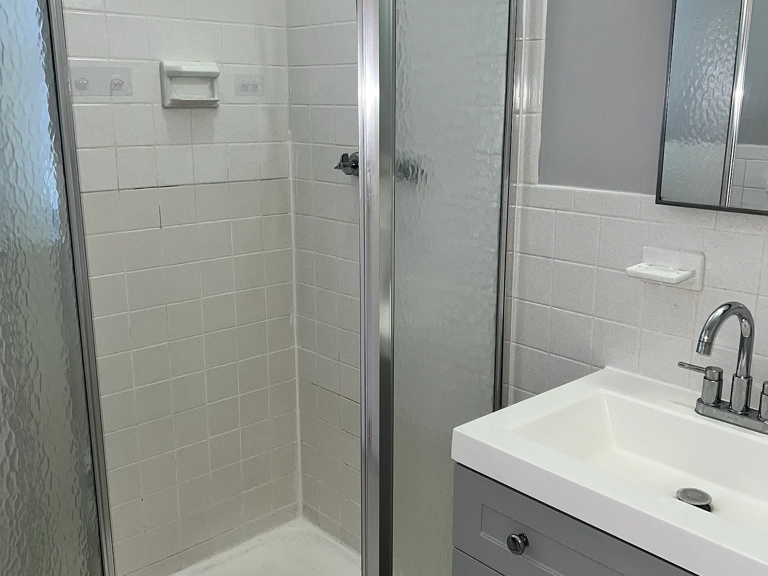 4 bed, 3.5 bath, 2120 sqft, $3,500 — Photo 4