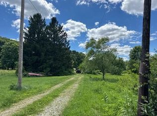 9035 Black Run Rd, Nashport, OH 43830