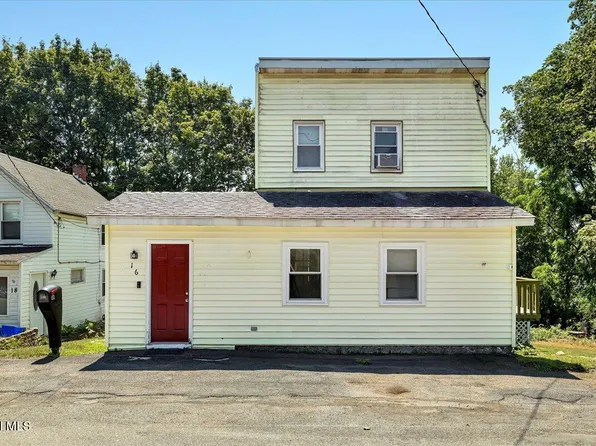 16 Billings Avenue, Troy, NY 12180