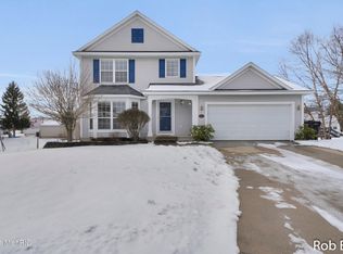 3822 W De Blaay Ct SE, Kentwood, MI 49512