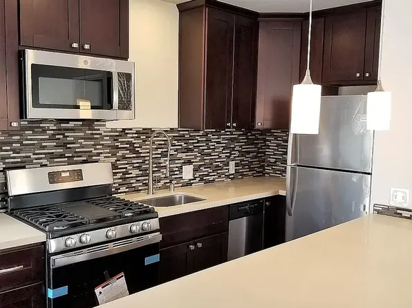 5261 E The Toledo APT 7, Long Beach, CA 90803