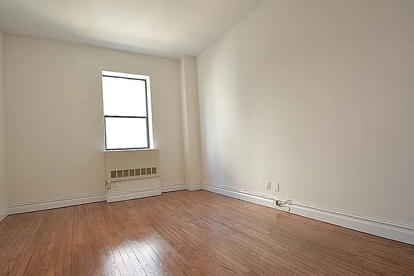 Rented by Keller Williams NYC | media 8