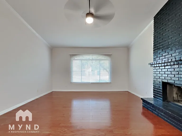 5623 E Grandview Rd — Photo 12