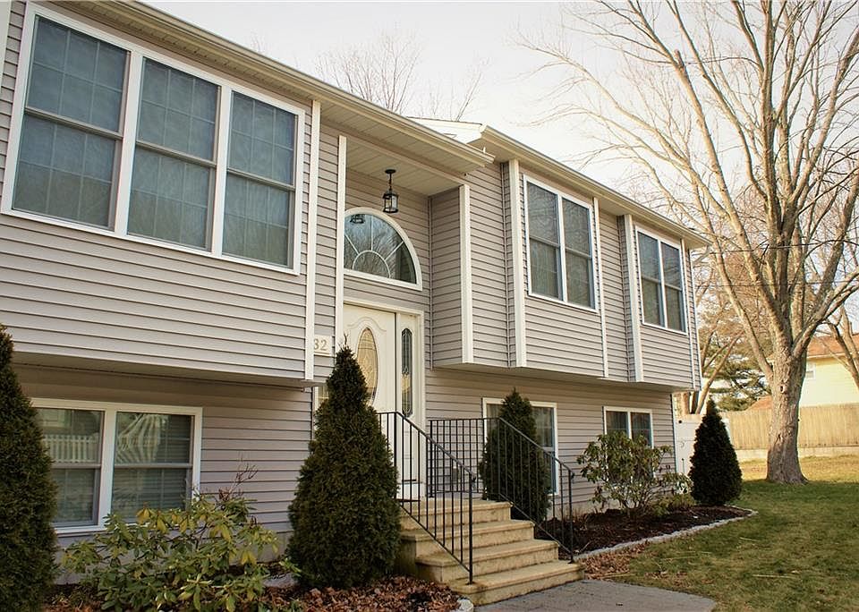 1st image of 32 Atwood St
