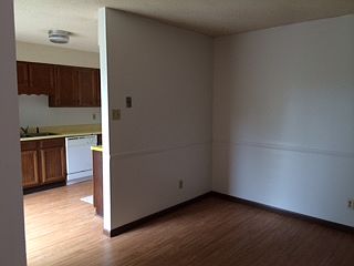 4th image of 504 Cedartop Ln APT D