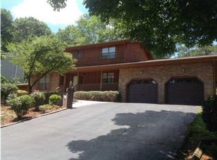 1703 Clayton Dr, Chattanooga, TN 37421