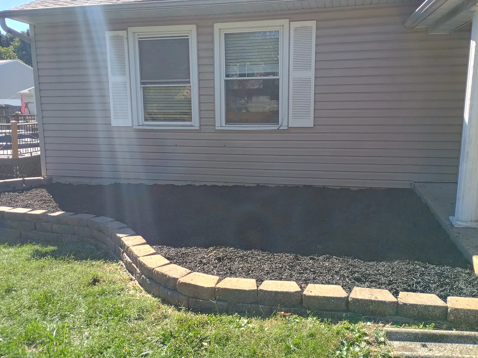 3 bed, 2500 sqft, $2,400 — Photo 2