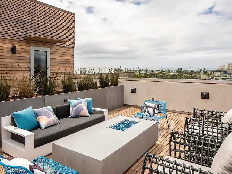 1122 Pico Blvd — Photo 37