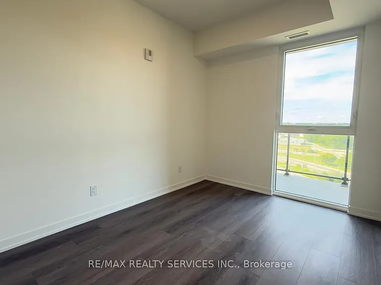 33 Erie Ave #1403 — Photo 19