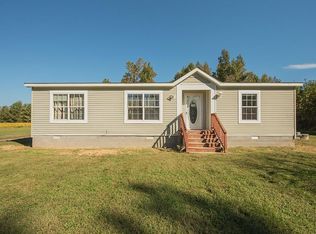 6302 Grubby Rd, Wilsons, VA 23894