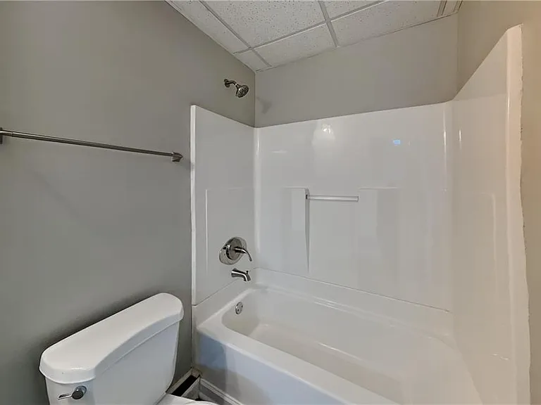 3912 Sharpel Ln NW — Photo 12