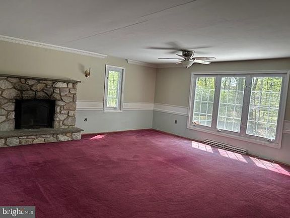 4th image of 4400 Yates Rd