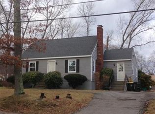 9 Laurel Ln, Bellingham, MA 02019