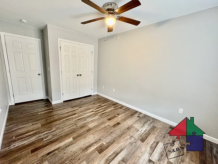 39 Cornelia Ct — Photo 14